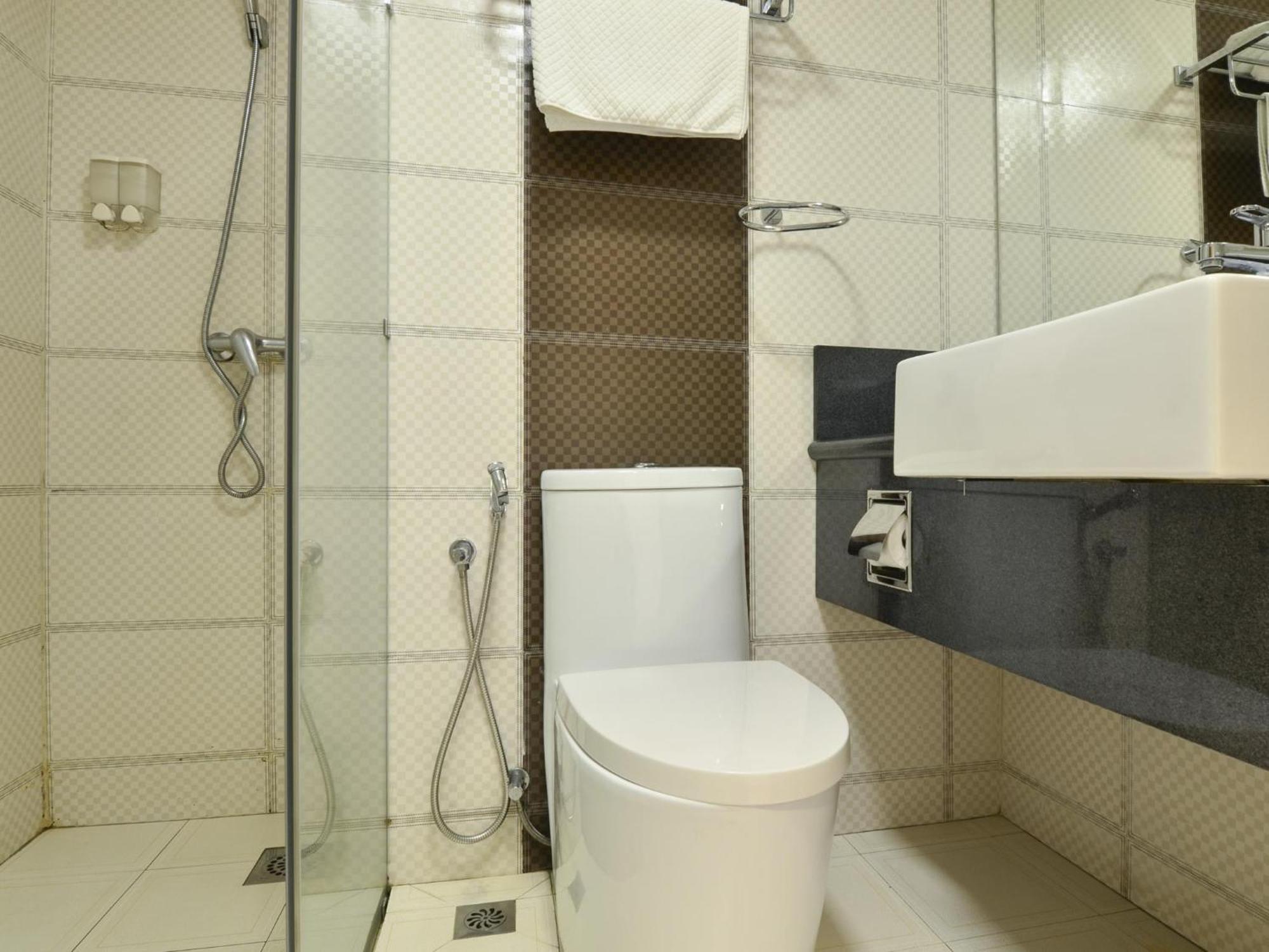 Cardogan Hotel — Photos 1